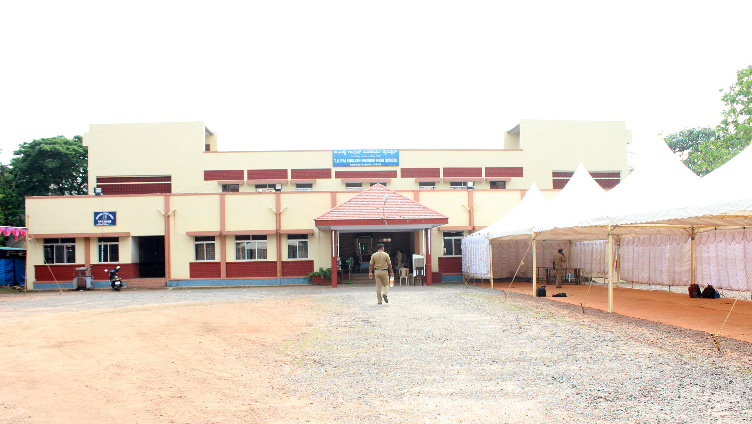 ಉಡುಪಿ ಮತ ಎಣಿಕೆ ಕೇಂದ್ರದಲ್ಲಿ ಮತಯಂತ್ರ ಭದ್ರ: ಬಿಗಿ ಬಂದೋಬಸ್ತ್